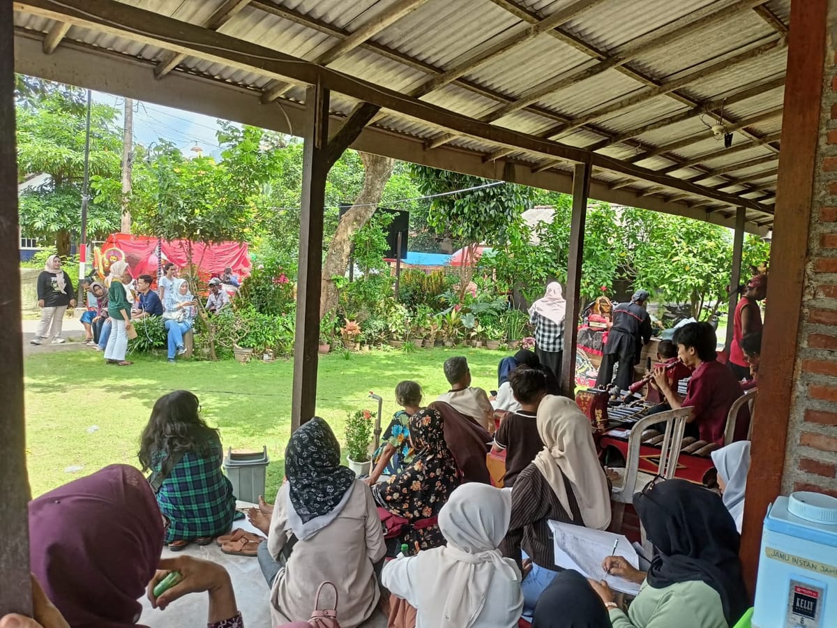 Potensi Wisata Budaya  Lewat Pagelaran Sanggar Omah Kuno di Tempurejo Jember