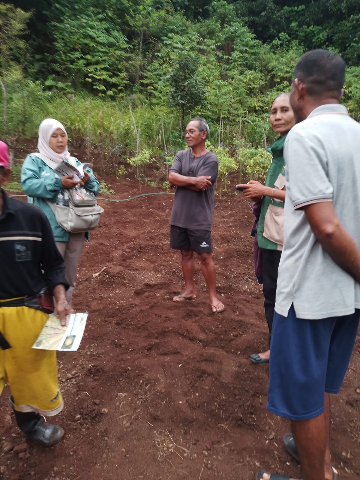 Yayasan Bina Tani Sejahtera Bidik Lahan Pertanian Holtikultura di Kampung Waiyomar Dusun Seri Ambon.