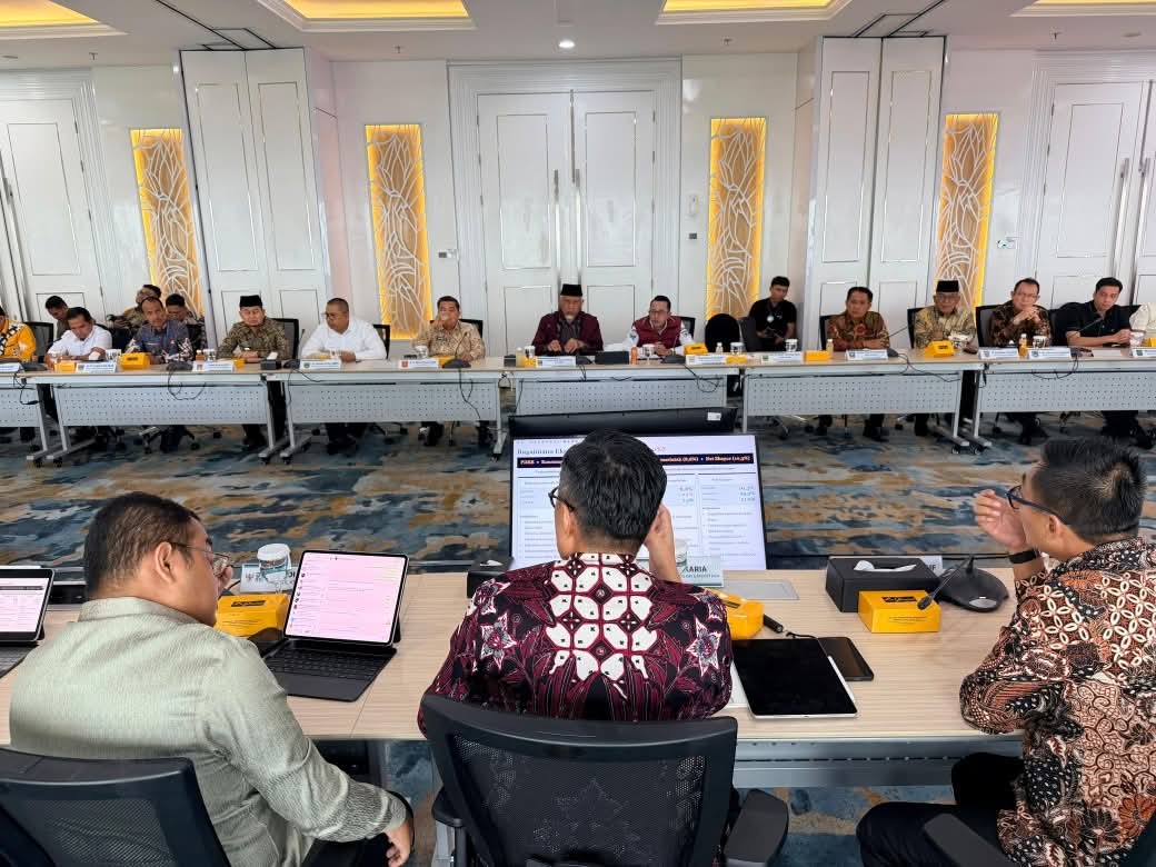 Gubernur Mahyeldi Gandeng Danantara dan BUMN, Dorong Percepatan Investasi dan Infrastruktur Strategis di Sumbar