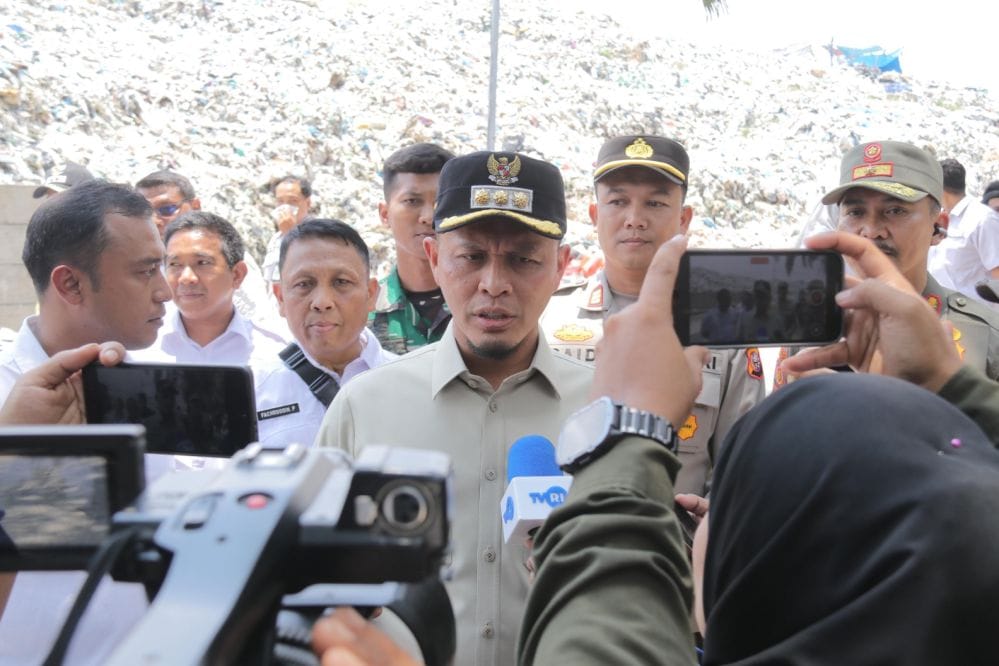 Lapor Sampah di Pekanbaru Dapat Voucher!