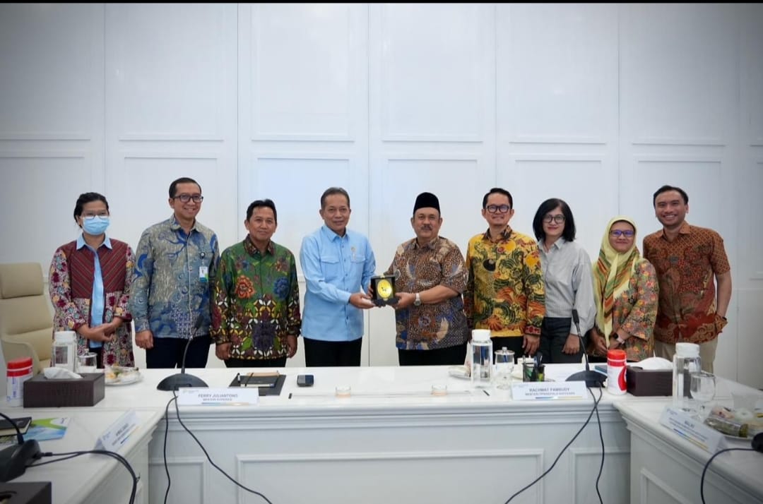 Dua Kementerian Bahas Pengembangan Koperasi Sektor Produksi