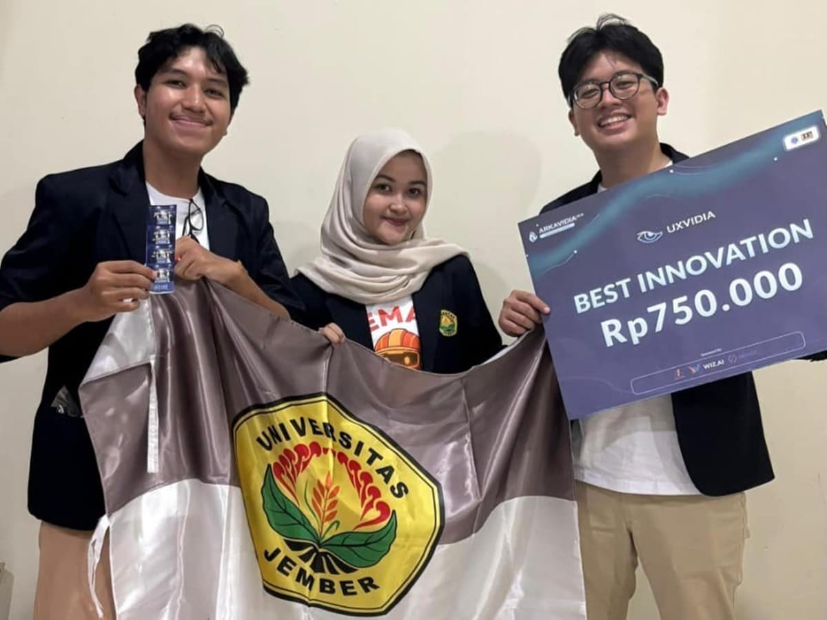 Tiga Mahasiswa Universitas Jember Sabet Dua Gelar Nasional Berkat Inovasi INVORA dan SEMAR