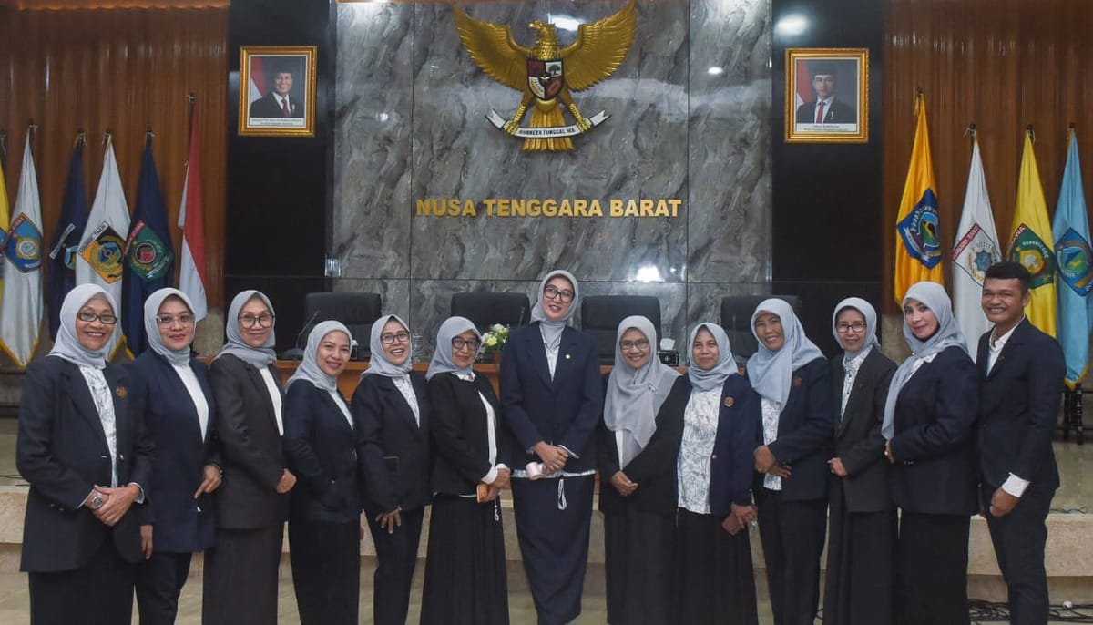 Ketua Umum Yayasan Kanker Indonesia Lantik Bunda Sinta sebagai Ketua YKI NTB