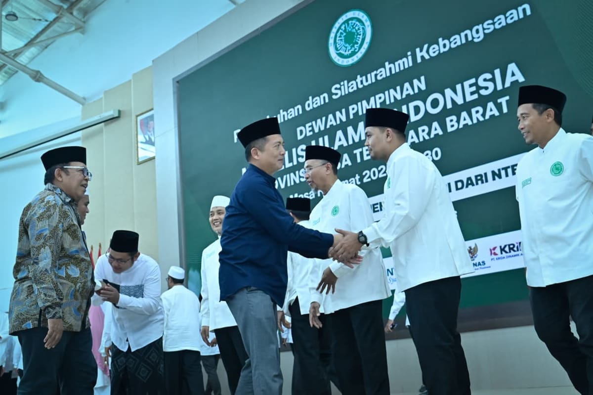 Gubernur Iqbal Ingatkan Pengurus MUI NTB Terkait Masalah Keumatan