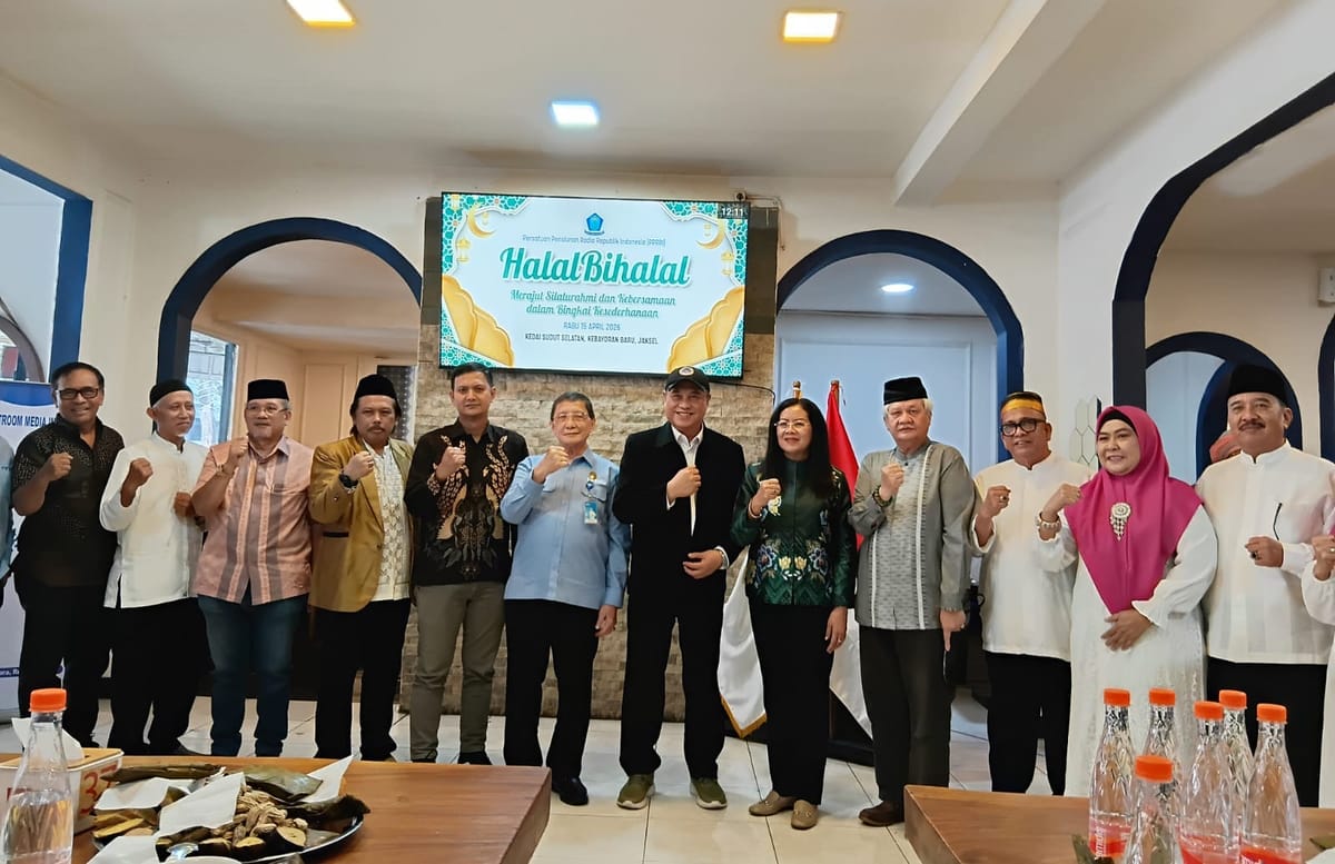 Spektroom Raih Sertifikasi Dewan Pers, Niken Widiastuti dan Yogi Tekankan Profesionalisme Media