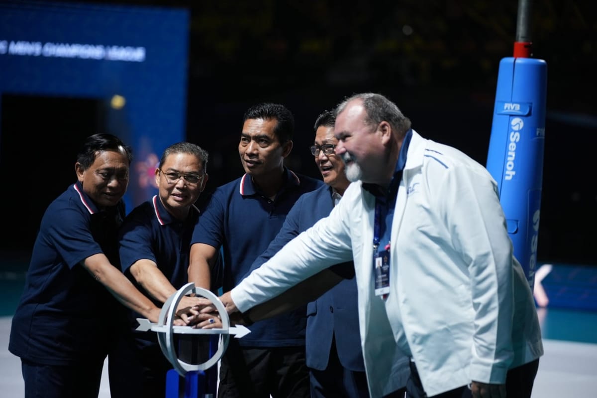Ribuan Penonton Padati GOR Ahmad Yani, Pembukaan AVC 2026 Berlangsung Spektakuler
