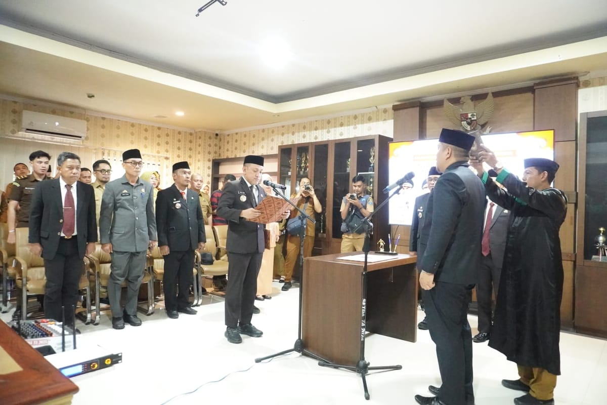 Dr.Aspa Muji Resmi Jadi Pj Sekda, Bupati Paris Yasir Perintahkan Birokrasi Bergerak Cepat.