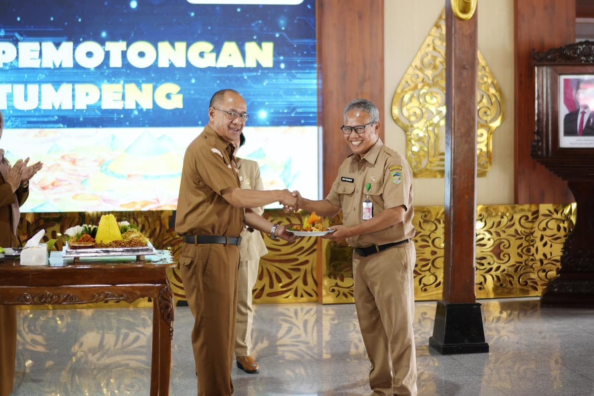 Bupati Banyumas Luncurkan Aplikasi Slamet Perkuat Sistem Kepegawaian Berbasis Data