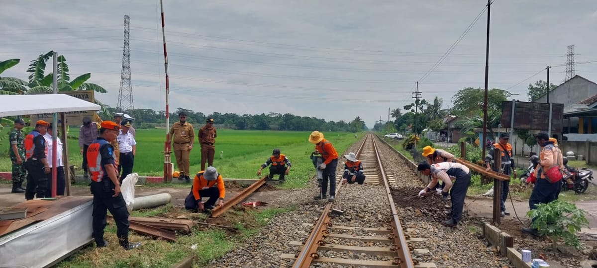 KAI Daop 5 Purwokerto Intensifkan Penataan Perlintasan, 184 Titik Liar Ditutup