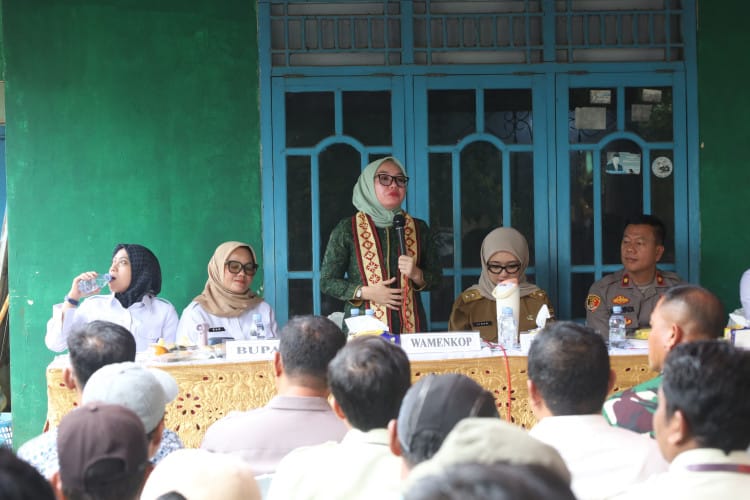 Tinjau Koperasi Agro Mulyo, Wamenkop Farida Klaim Sebagai Bukti komitmen Perkuat Koperasi di Daerah