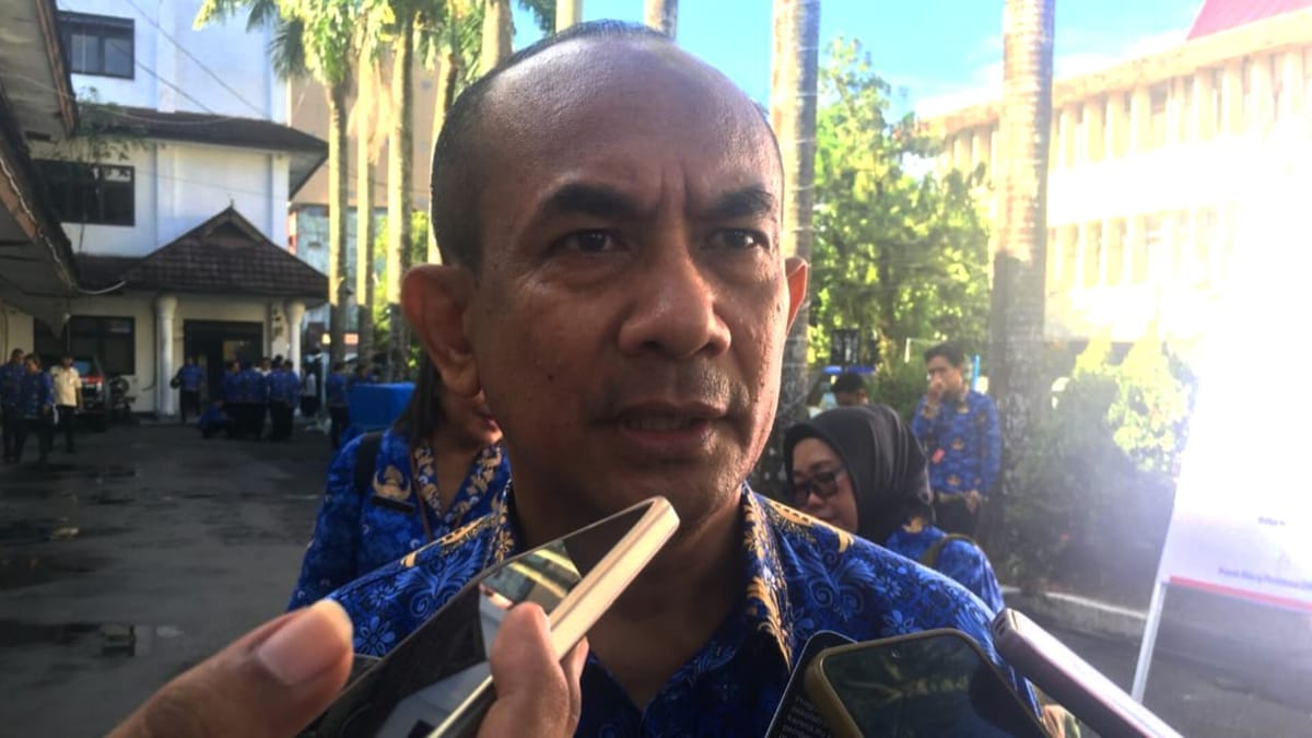 Tasso Tegas Tolak Titipan SPMB, Semua Sekolah di Kota Ambon Diminta Transparan