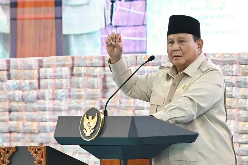 Presiden Prabowo Instruksikan Penurunan Suku Bunga PNM Mekaar Hingga di Bawah 9 Persen