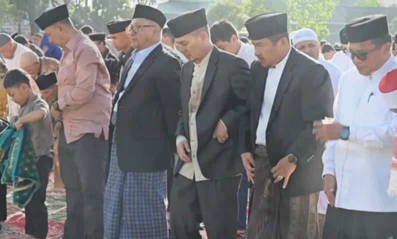 Wali Kota Bukittinggi Ramlan Nurmatias: Idul Adha Tahun Ini Istimewa Beririsan dengan 100 Tahun Jam Gadang