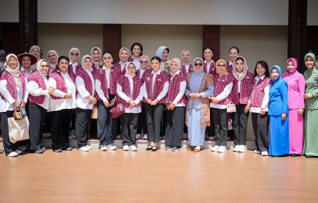 Dekranasda Bersama Kemenkop Bersinergi Bantu Usaha Lokal Di Kalbar Untuk Siap Ekspor
