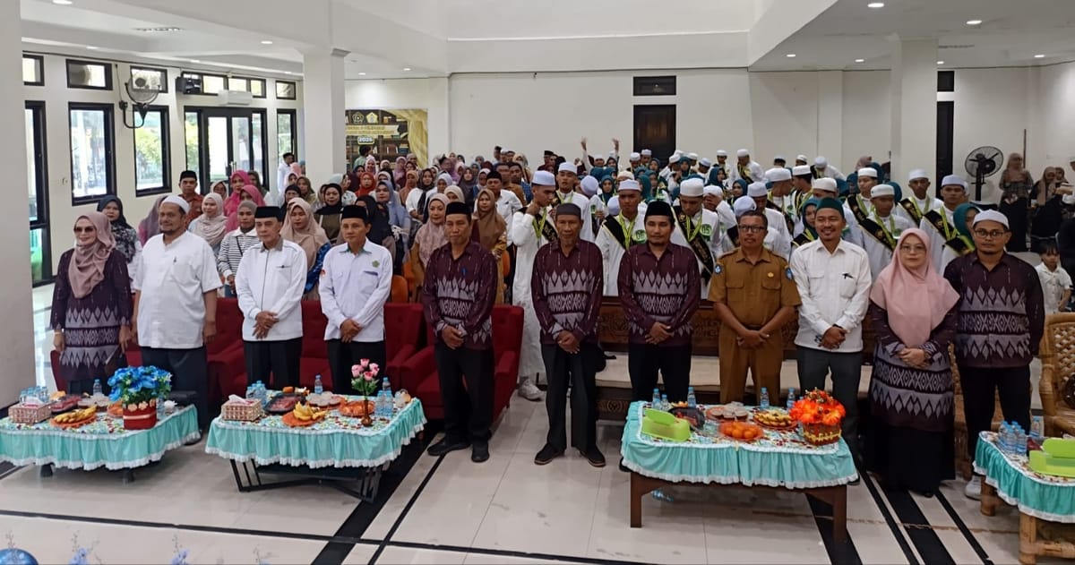 Wisuda Tahfidz Al-Qur’an, MA Alkhairaat Ternate Cetak Generasi Qur’ani dengan Kelulusan 100 Persen