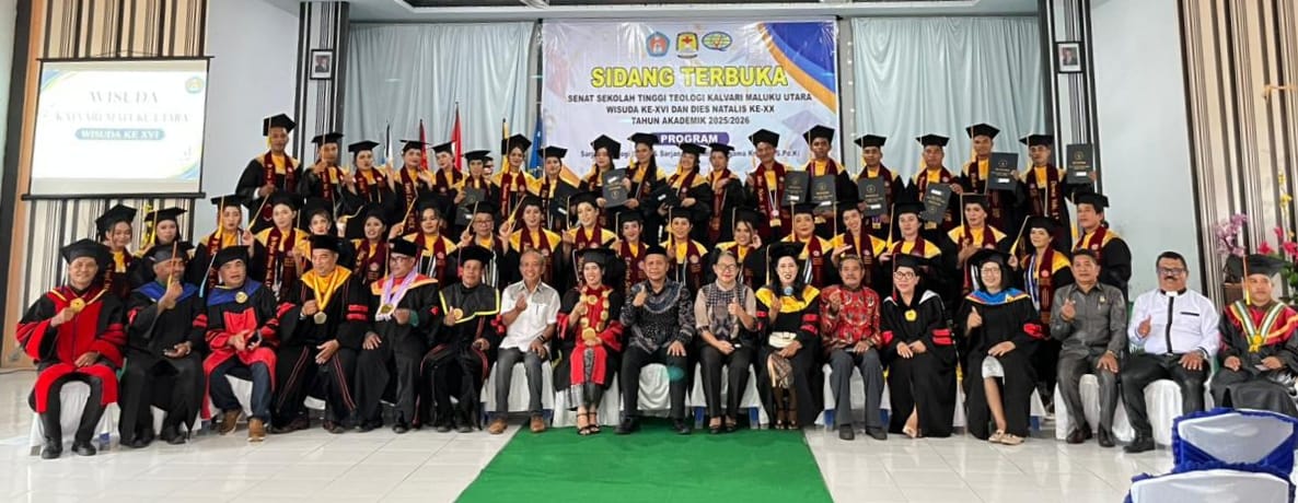 Kakan Kemenag Halmahera Barat Sampaikan Pesan Inspiratif Saat Hadiri Wisuda STT Kalvari