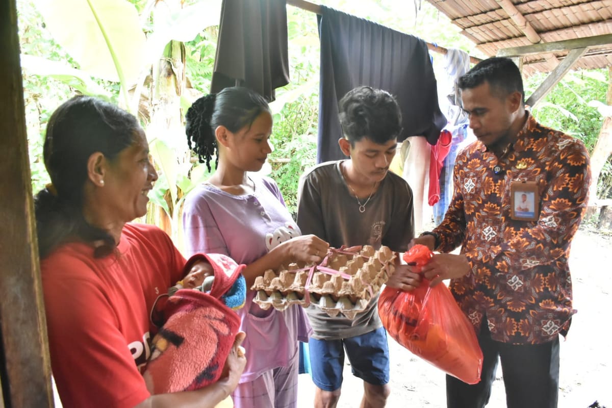 BKKBN Malut Salurkan Bantuan GENTING untuk Keluarga Risiko Stunting