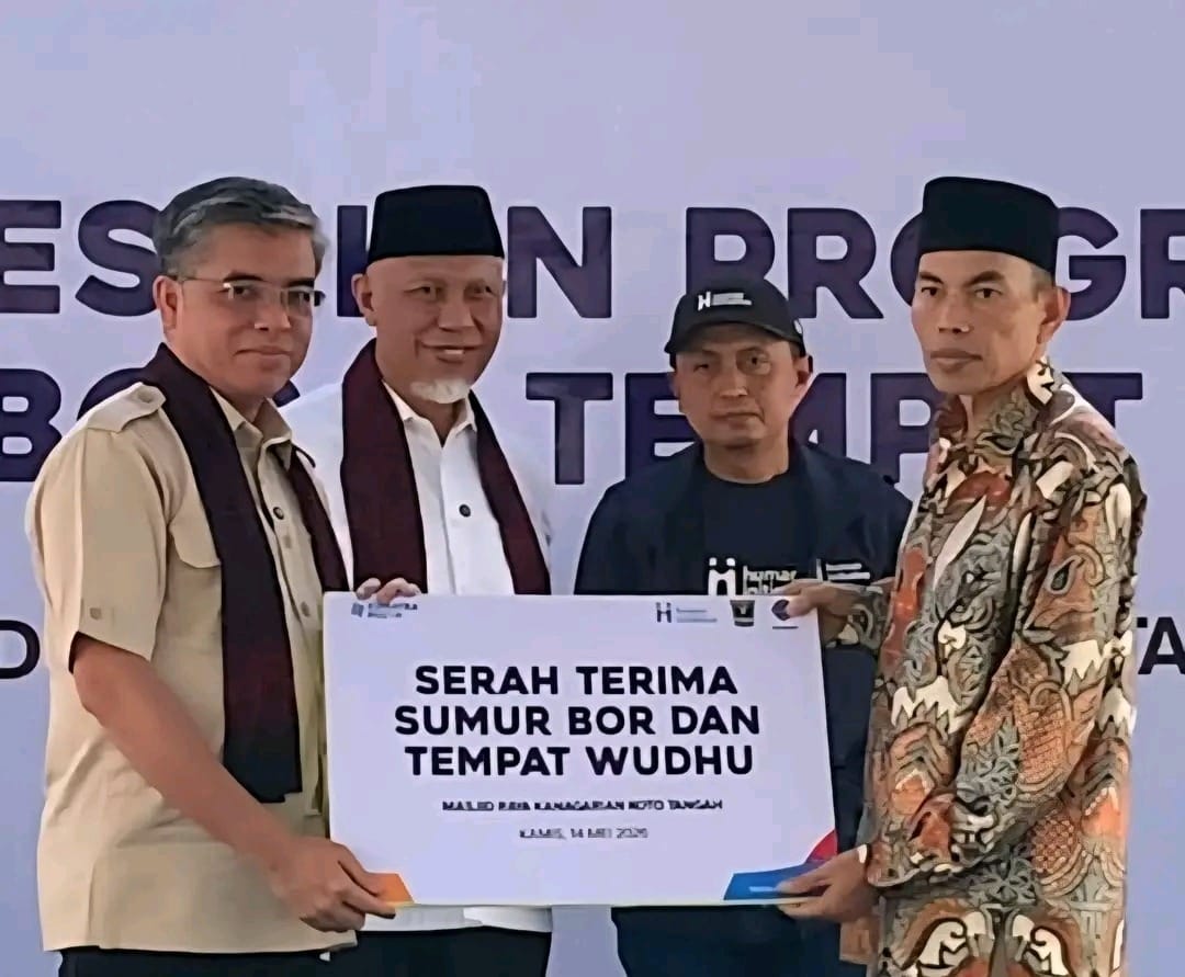 Menaker Yassierli Resmikan Sumur Bor Wakaf untuk Warga Balai Gadang