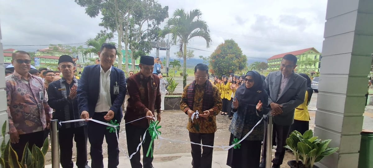 Sekjen Kemenag; Kampus Tak Cukup Hebat Tanpa Kontribusi untuk Masyarakat