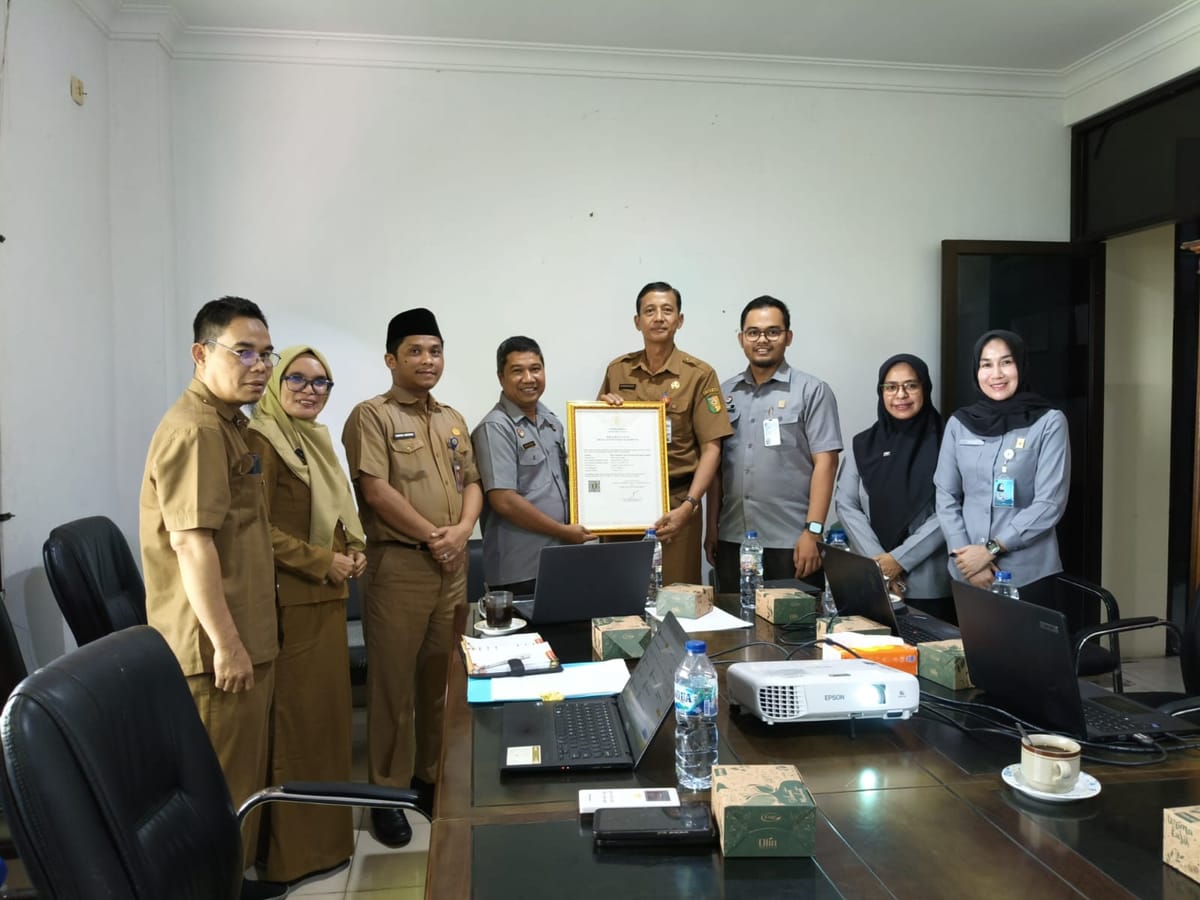 Kabupaten Kuantan Singingi Terima Sertifikat Kekayaan Intelektual Komunal Perahu Beganduang