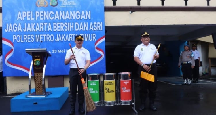 Tingkatkan Kualitas Pelayanan, Polres Metro Jakarta Timur Canangkan Gerakan "Jaga Jakarta Bersih dan Asri"