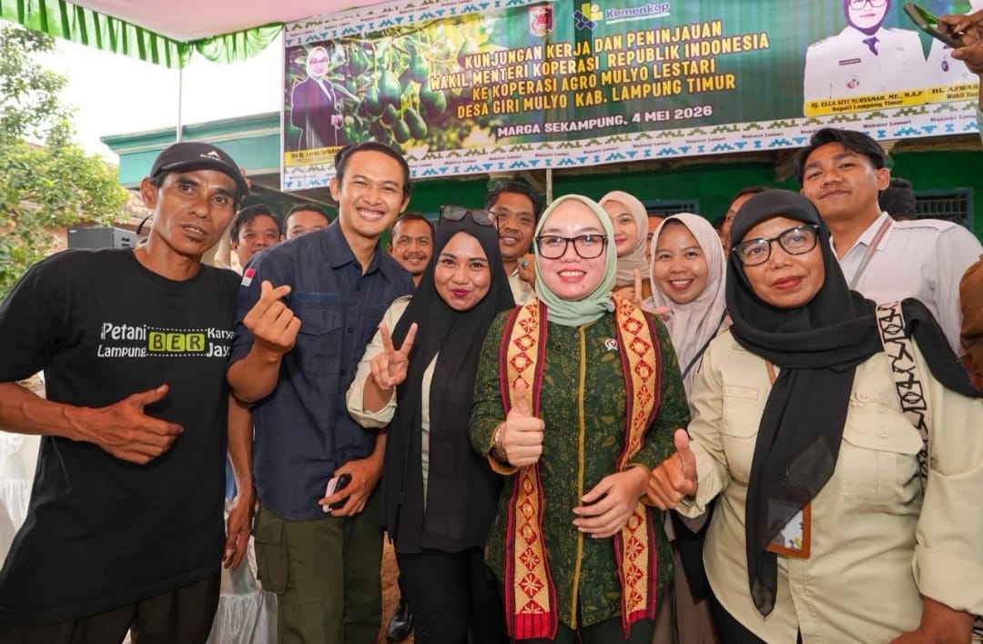 Wamenkop Dorong Koperasi Ponpes Al Firdaus Masuk ke Sektor Produksi dan Distribusi