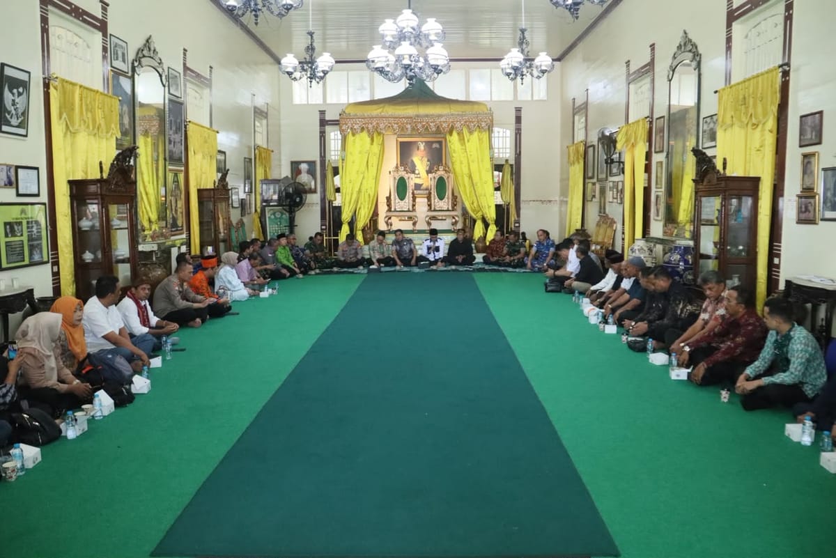 Polda Kalbar Gandeng Kesultanan Pontianak dan Pemda Perkuat Harmoni Sosial