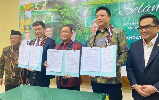 Beasiswa China dan PJJ SMA Perluas Akses Pendidikan Kalbar