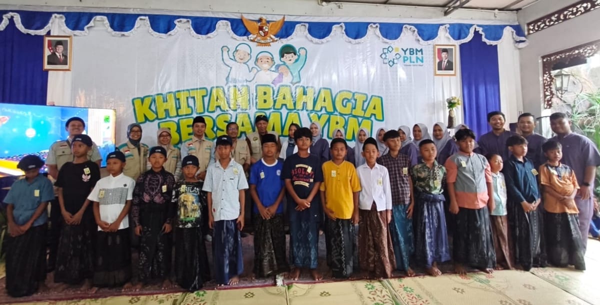 PLN UP3 Klaten Gelar Khitanan Massal, 70 Anak Dhuafa Terima Layanan Gratis