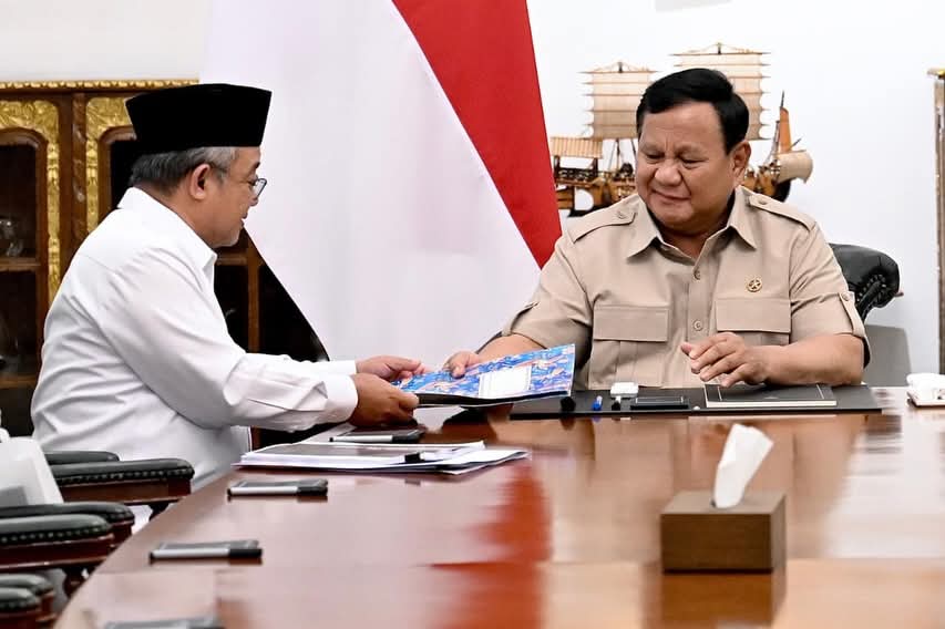 Panggil Mendikdasmen, Presiden Prabowo Instruksikan Percepatan Revitalisasi Sekolah dan Pembangunan Sekolah Nasional Terintegrasi