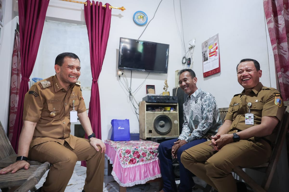 Gubernur Ahmad Luthfi Tinjau Rumah Penerima RTLH di Kudus, Tegaskan Komitmen Tekan Kemiskinanti