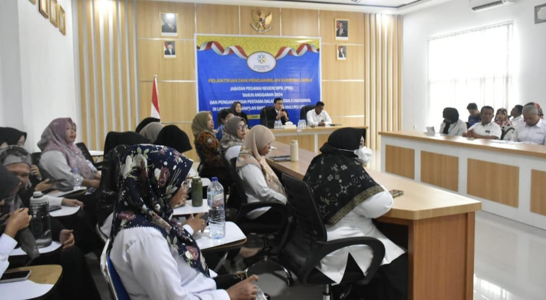 Optimalkan Bonus Demografi, Sesmen Kemendukbangga/Sestama BKKBN Berikan Pembinaan Bagi ASN BKKBN Maluku Utara