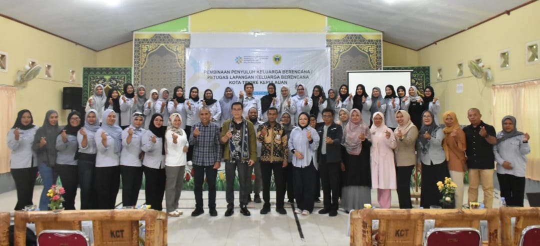 Berkunjung di Tidore, Sekretaris Kemendukbangga/Sestama BKKBN Tekankan Penguatan Bonus Demografi dalam Pembinaan PKB/PLKB