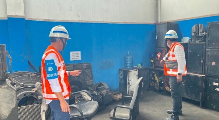 Perkuat K3, Manajemen TPK Banjarmasin Tinjau Langsung Area Operasional