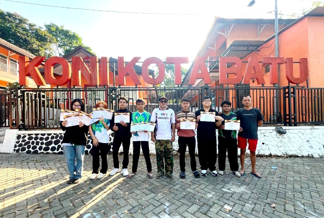 Atlet Muda Kota Batu Guncang Kejurprov Biliar Jatim, Pulang Bawa 6 Medali dan Raih Emas