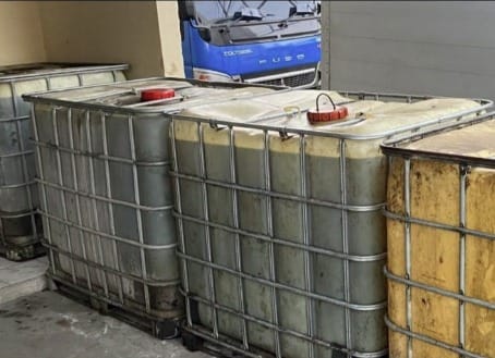 Terduga Penimbun Biosolar Bersubsidi Ditangkap di Padang
