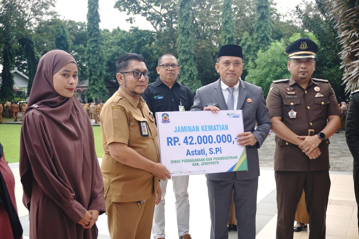 Paris Yasir Tegaskan Nilai Pancasila, BPJS Ketenagakerjaan Salurkan Santunan untuk Empat Keluarga