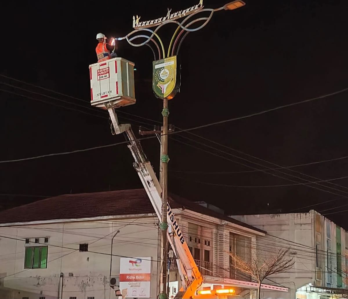 Jelang MTQ Riau ke- 44, Pemkab Kuansing Gesa Perbaiki Lampu Jalan