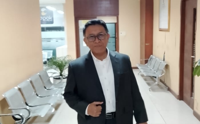 Disdik Depok Minta Maaf, Janji Akhiri Polemik Siswa Belajar di Lantai di SMPN 3