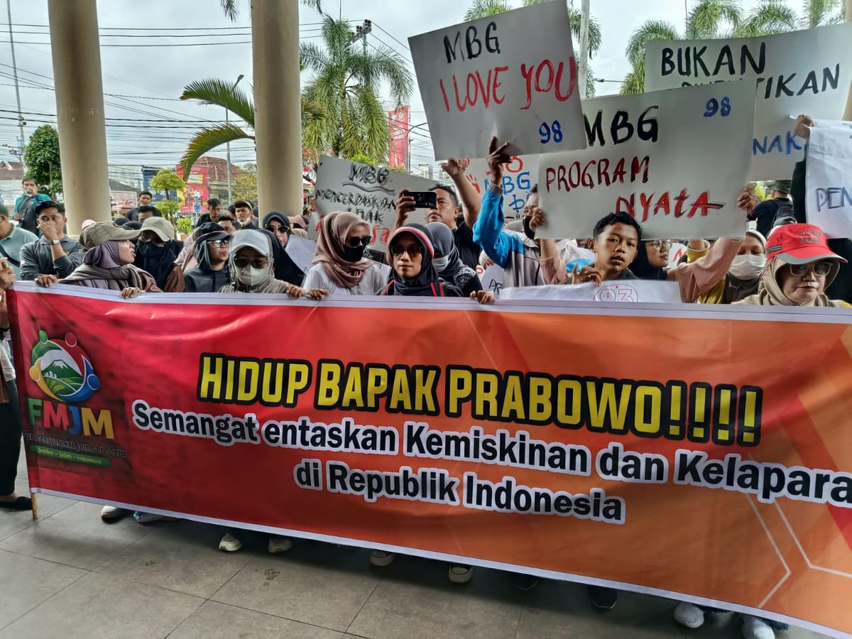 Ribuan Massa di Jember Gelar Aksi Damai Dukung Program Makan Bergizi Gratis