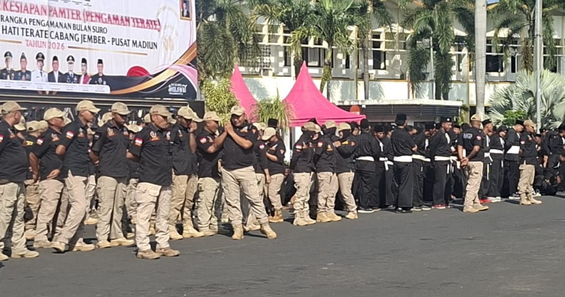 Bakesbangpol Soroti Peran Strategis Ormas dalam Menjaga Kondusifitas Jember Melalui Apel Kebangsaan