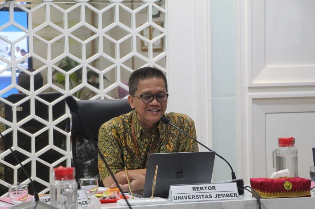 Universitas Jember Bagikan Inovasi Tata Kelola Digital “Sister” kepada Politeknik Negeri Padang