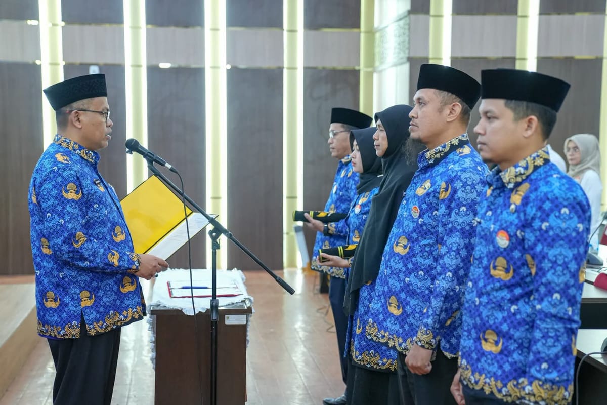 Lantik Pejabat Fungsional, Sekda Sumbar: Jabatan Bukan Hak ASN, tetapi Amanah