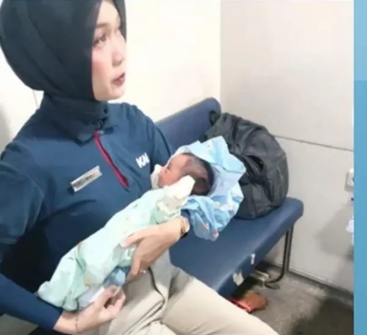 Petugas KA Sancaka Sigap Evakuasi Bayi yang Ditemukan di Toilet Kereta