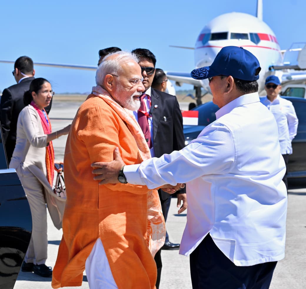 Presiden Prabowo dan PM Modi Kunjungi Candi Prambanan, Perkuat Kerja Sama Budaya Indonesia–India
