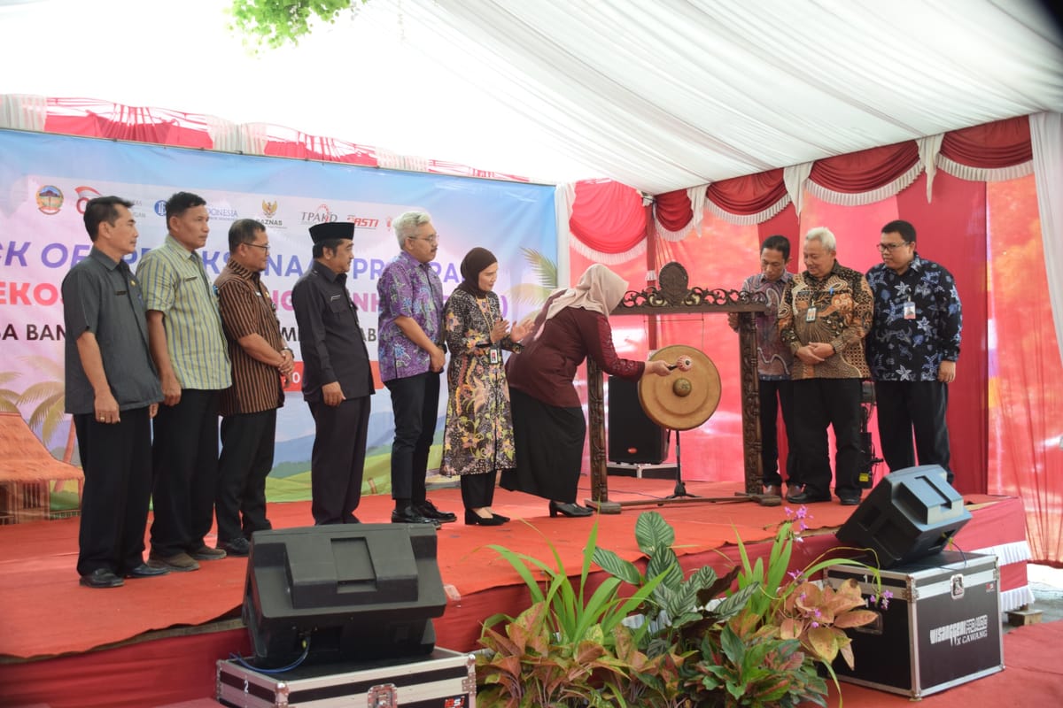 Wabup Banyumas Resmikan Program Desa EKI di Banjarpanepen, Perluas Akses Keuangan Masyarakat