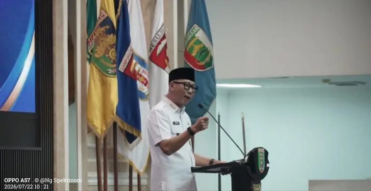Pelayanan Publik  Berkualitas & Berintegritas  Modal Utama Pembangunan Daerah
