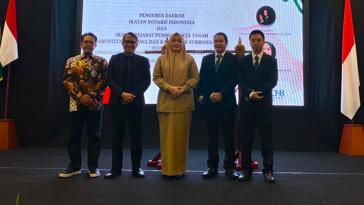 Wagub NTB Ajak Notaris dan PPAT Perkuat Kepastian Hukum Investasi