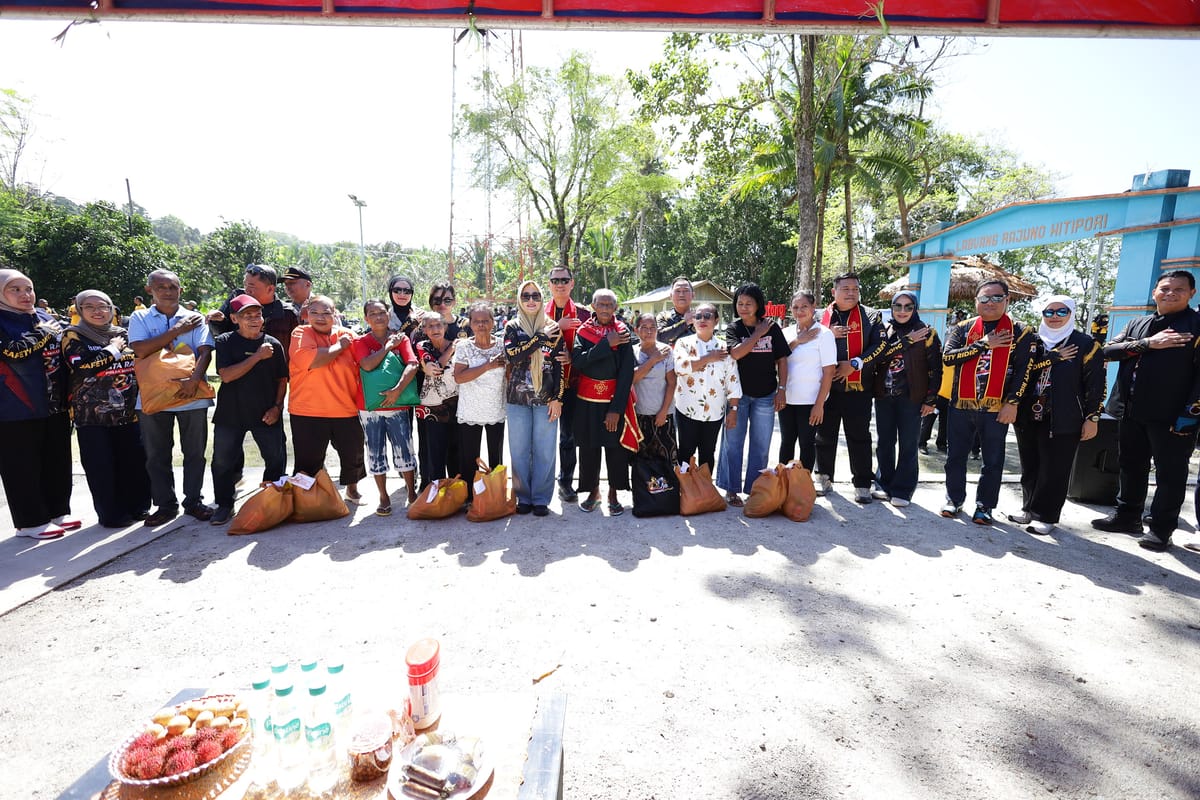 HARI BHAYANGKARA KE-80, POLDA MALUKU SALURKAN BANTUAN SOSIAL BAGI WARGA NEGERI RUTONG DAN MORELA