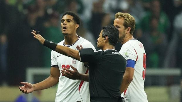 Bermain Dengan 10 Pemain Inggris Kubur Impian Mexico melaju ke Perempat Final Besar Piala Dunia 2026